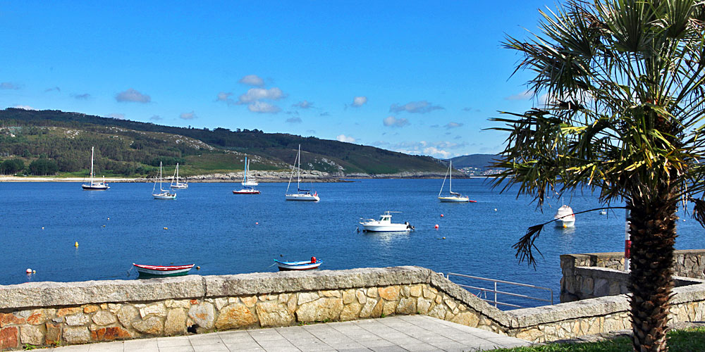 Corme_Galizien_blauwasser_hafen_02