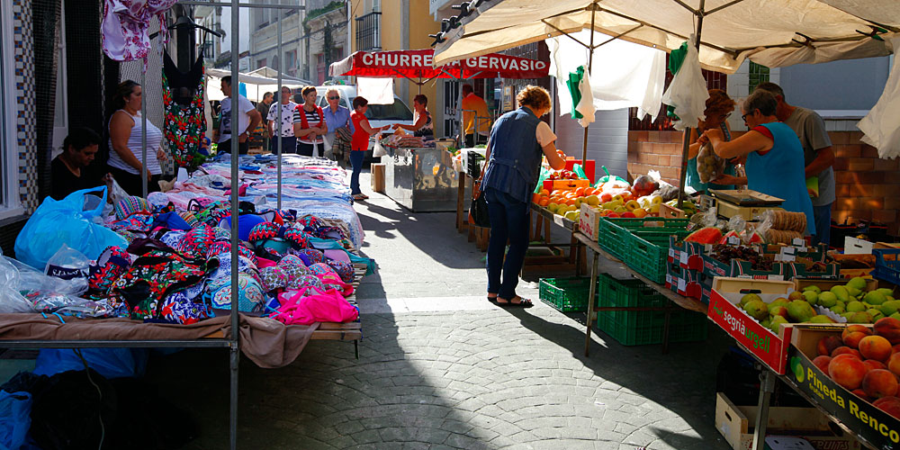 Corme_Galizien_blauwasser_markt_01