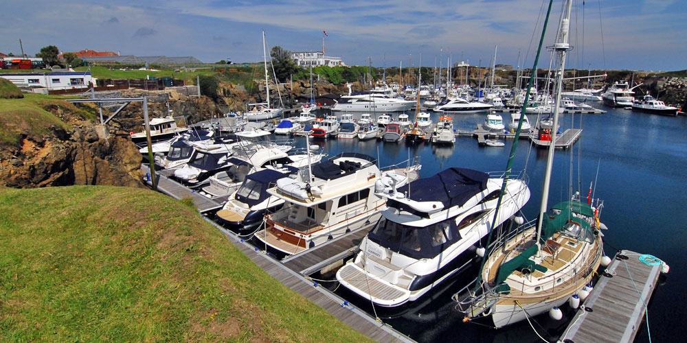 Guernsey_5_blauwasser