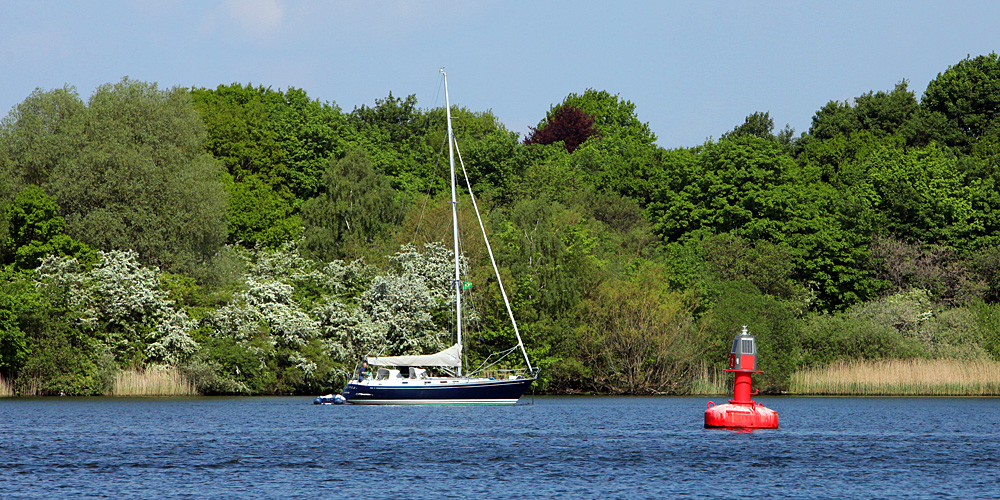 Rote-Tonne-Nord-Ostsee-Kanal