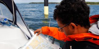Praxis-Tipp: Papierkarten-Navigation in den Schären. Der Trick mit dem Klebeband