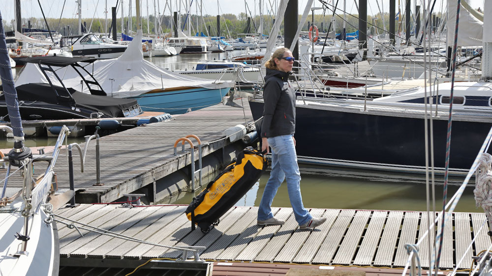 blauwasser_ausruestung_gepaeck_taschen_stauen_hafen