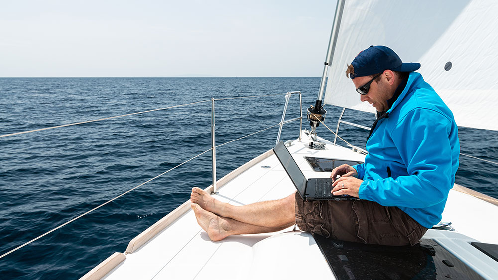 blauwasser_bloggen_von_bord_an_deck