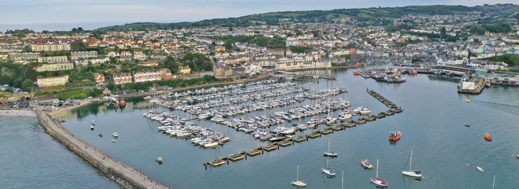 blauwasser_hafen_england_brixham_header