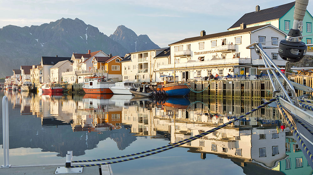 blauwasser_hafen_norwegen_lofoten_henningsvaer_cockpit