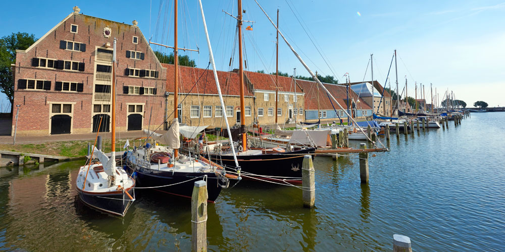 blauwasser_holland_hafen_enkhuizen_ansicht