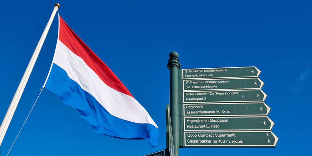 blauwasser_holland_hafen_hindeloopen_hinweisschild