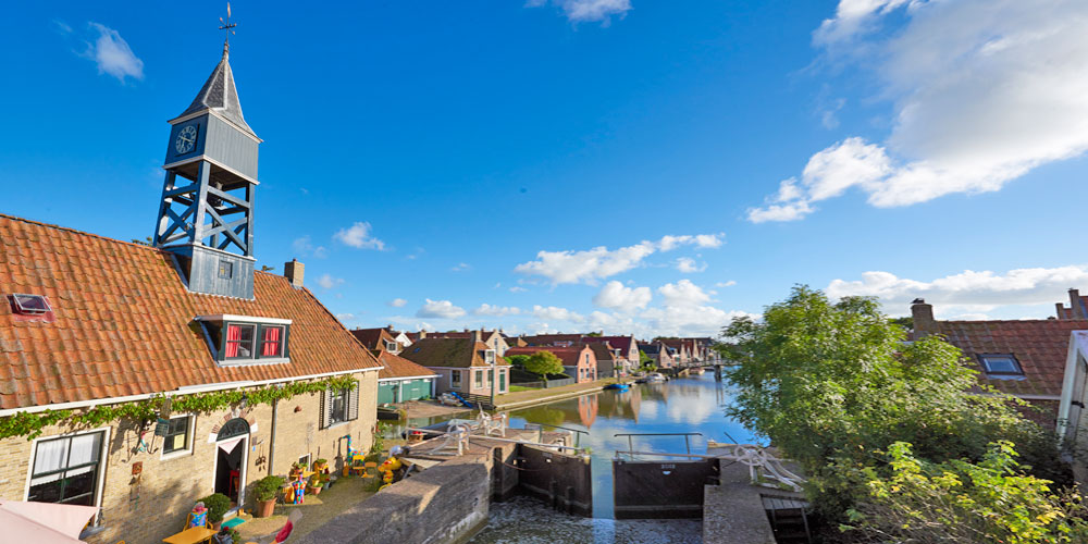 blauwasser_holland_hafen_hindeloopen_schleuse