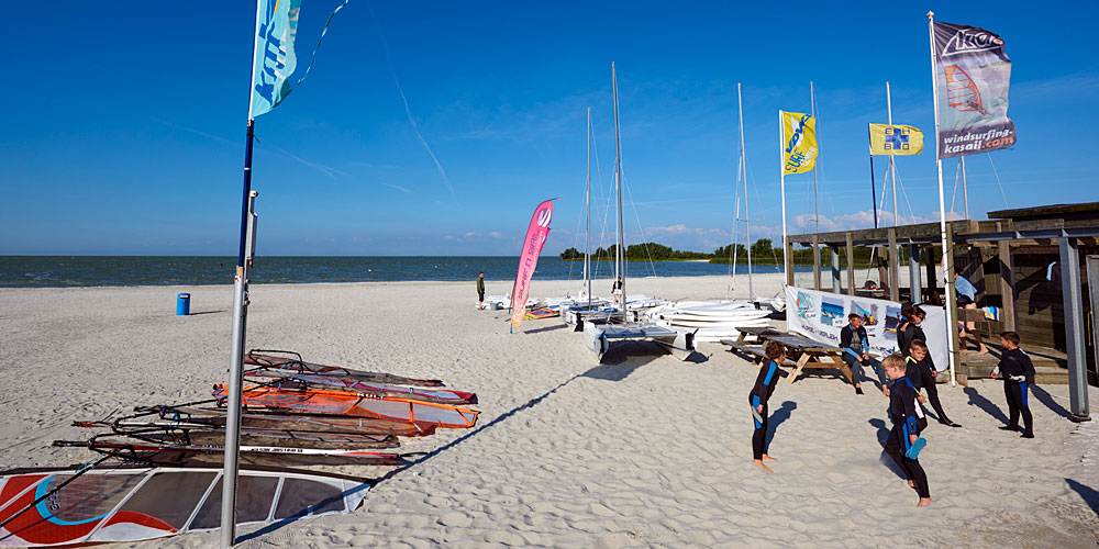blauwasser_holland_hafen_makkum_strand_kitezentrum