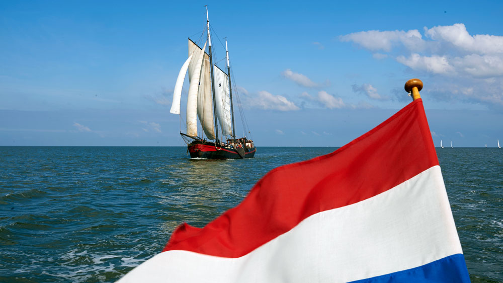 blauwasser_holland_ijsselmeer_plattbodenschiff_braune_flotte