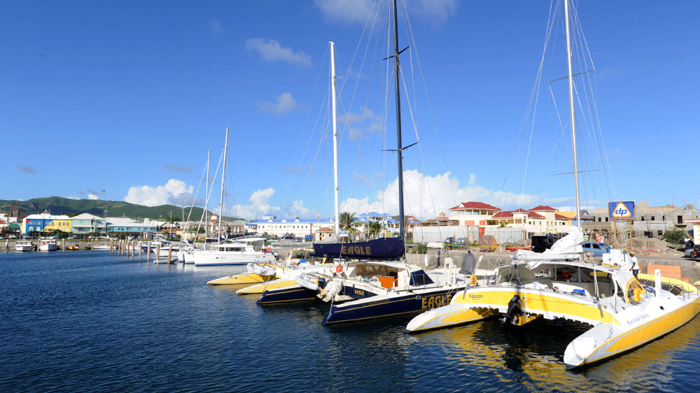 blauwasser_karibik_leeward_islands_basseterre_yachthafen