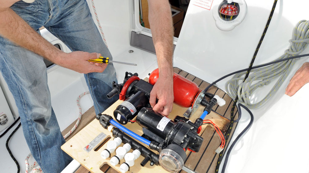 blauwasser_kaufcharter_yachtinvest_yachteigner_programm_wartung