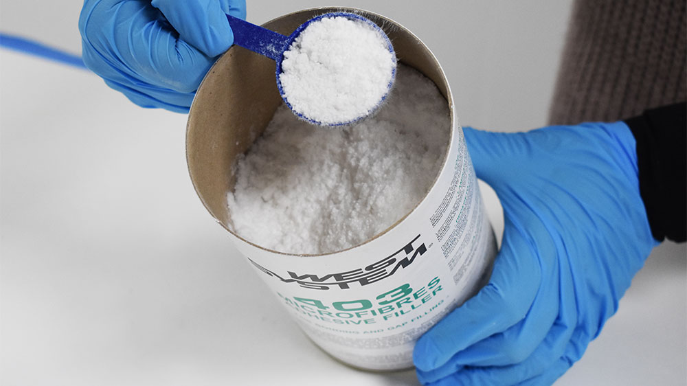 blauwasser_laminieren_epoxidharz_material_fueller_403