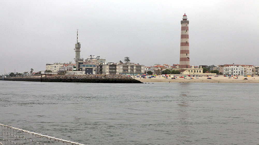 blauwasser_liegeplatz_hafen_marina_portugal_aveiro_leuchtturm