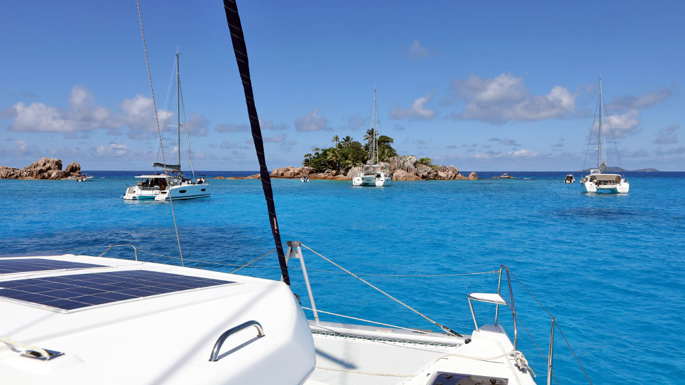 blauwasser_liegeplatz_seychellen_saint_pierre_ankern_boote