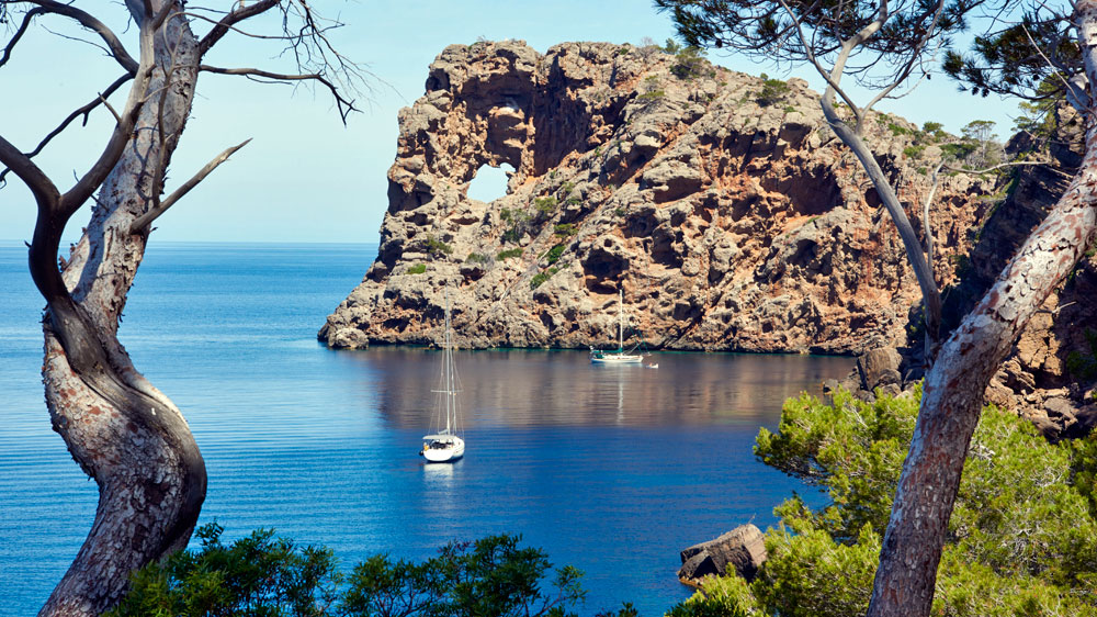 blauwasser_mallorca_einsam_bucht_foradada
