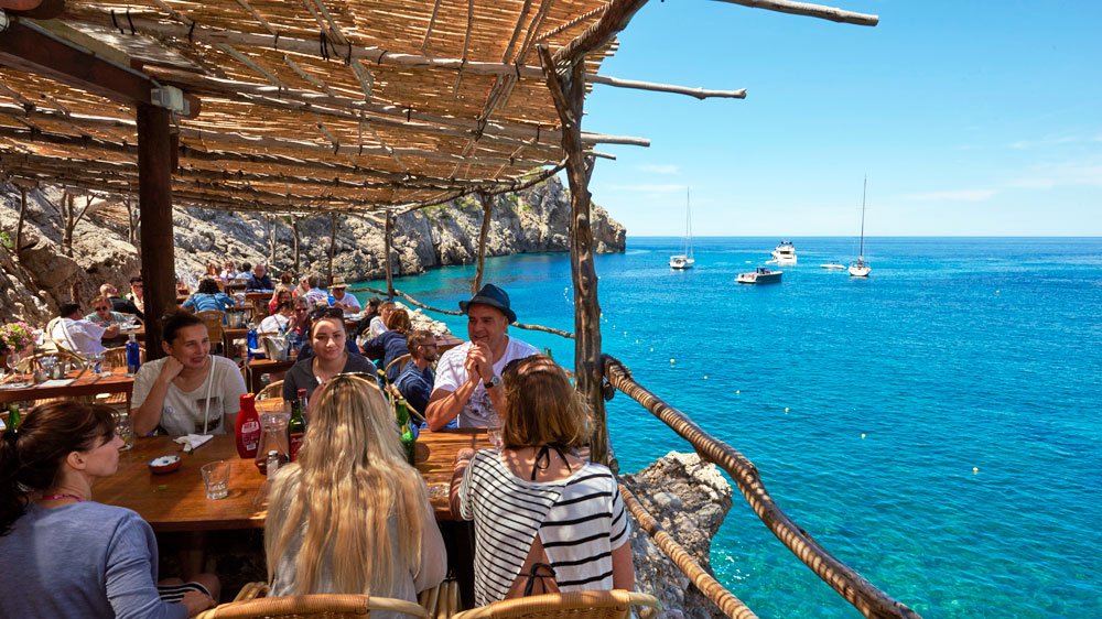 blauwasser_mallorca_einsam_restaurant_patro