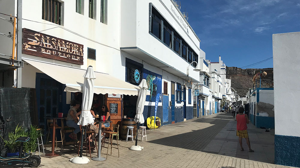 blauwasser_marina_ankerplatz_kanaren_gran_canaria_puerto_de_las_nieves_bar