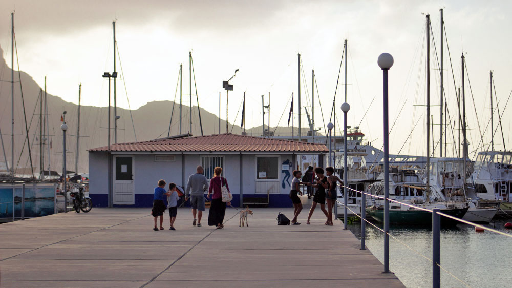 blauwasser_marina_atlantik_kapverden_mindelo_office