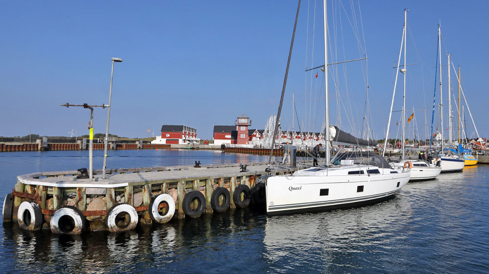 blauwasser_marina_bagenkop_laengsseits