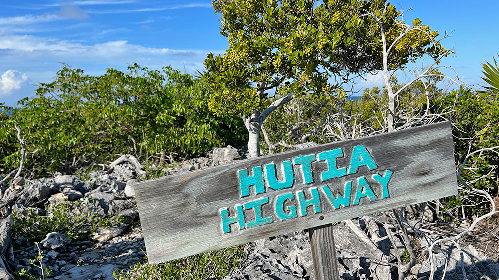 blauwasser_marina_bahamas_exumas_warderick_wells_highway