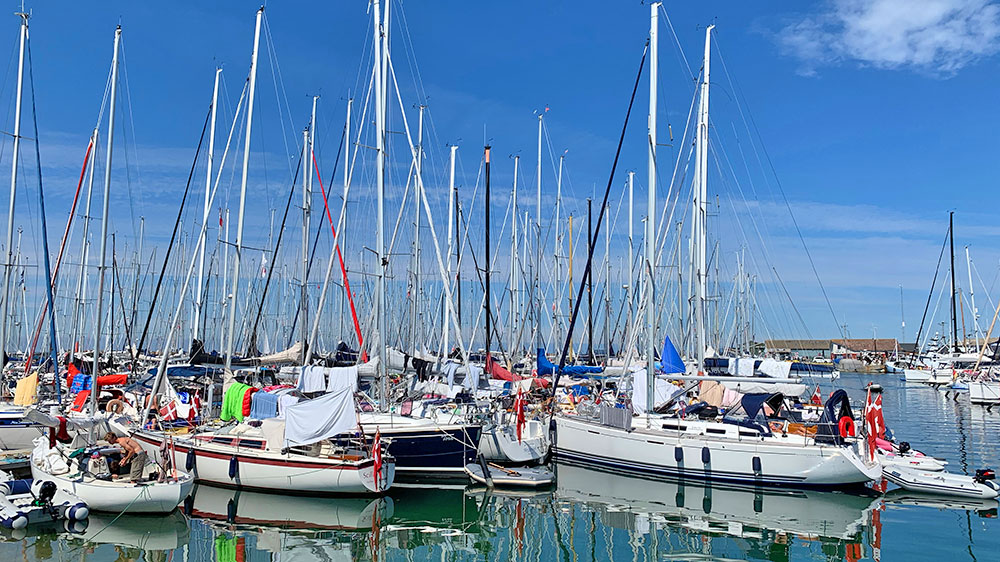 blauwasser_marina_daenemark_anholt_zweite_reihe