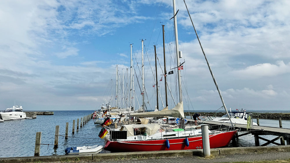 blauwasser_marina_daenemark_festland_vejroe_stege