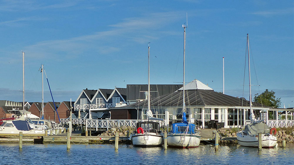 blauwasser_marina_daenemark_grenaa_pfaehle