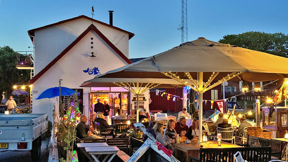 blauwasser_marina_daenemark_klintholm_bar