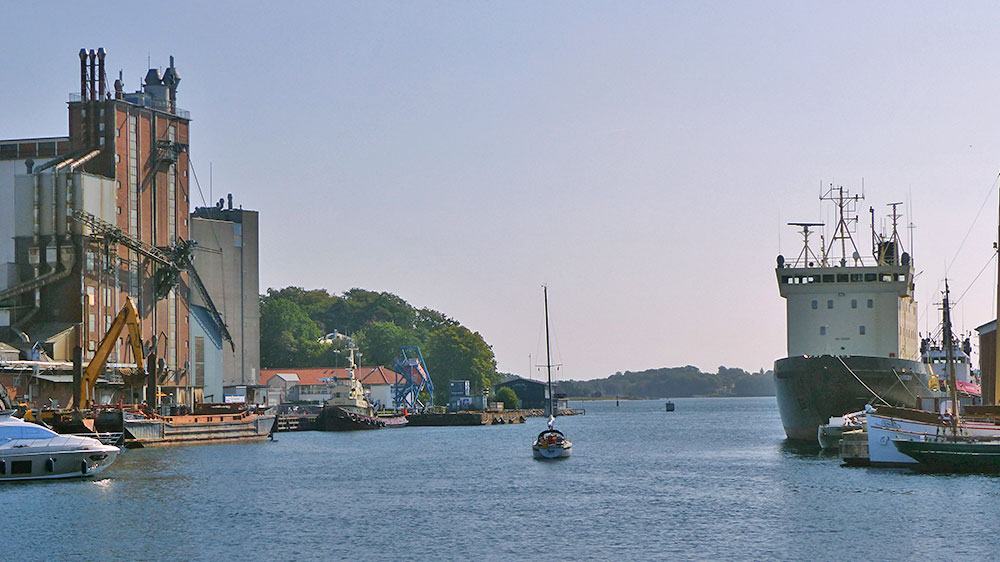 blauwasser_marina_daenemark_svendborg_einfahrt