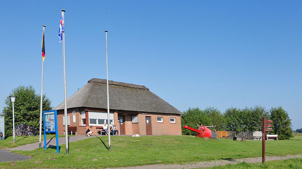 blauwasser_marina_deutschland_elbe_oste_neuhaus_hafenmeister