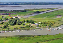 Hafen/Marina Pinnau (Deutschland/Elbe)
