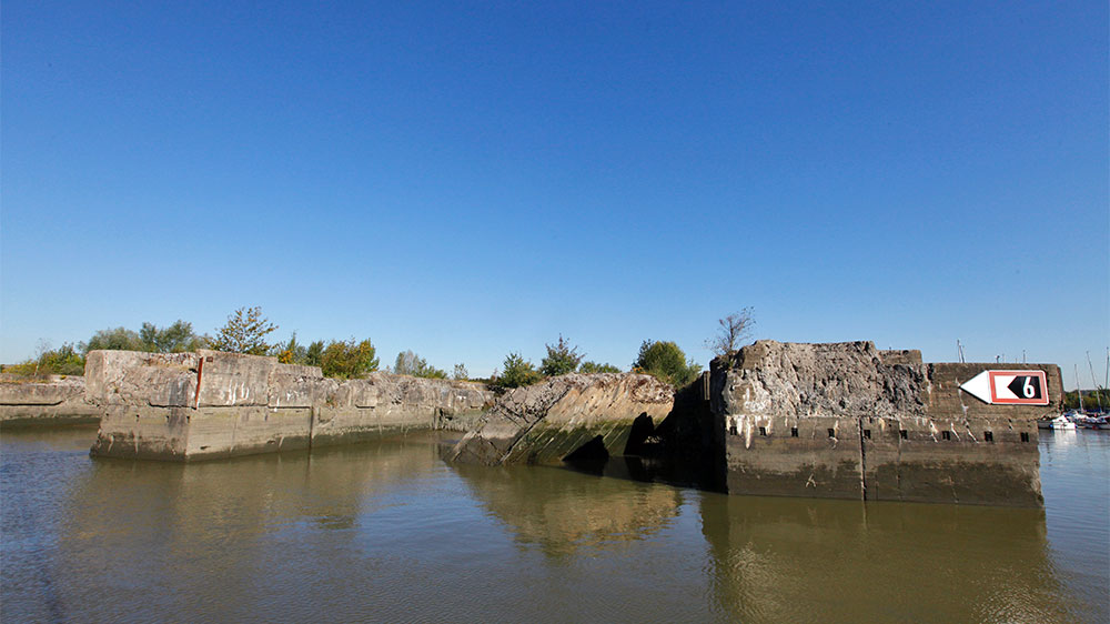 blauwasser_marina_deutschland_elbe_rueschkanal_bunker