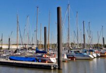 Hafen/Marina Rüschkanal (Finkenwerder/Hamburg)