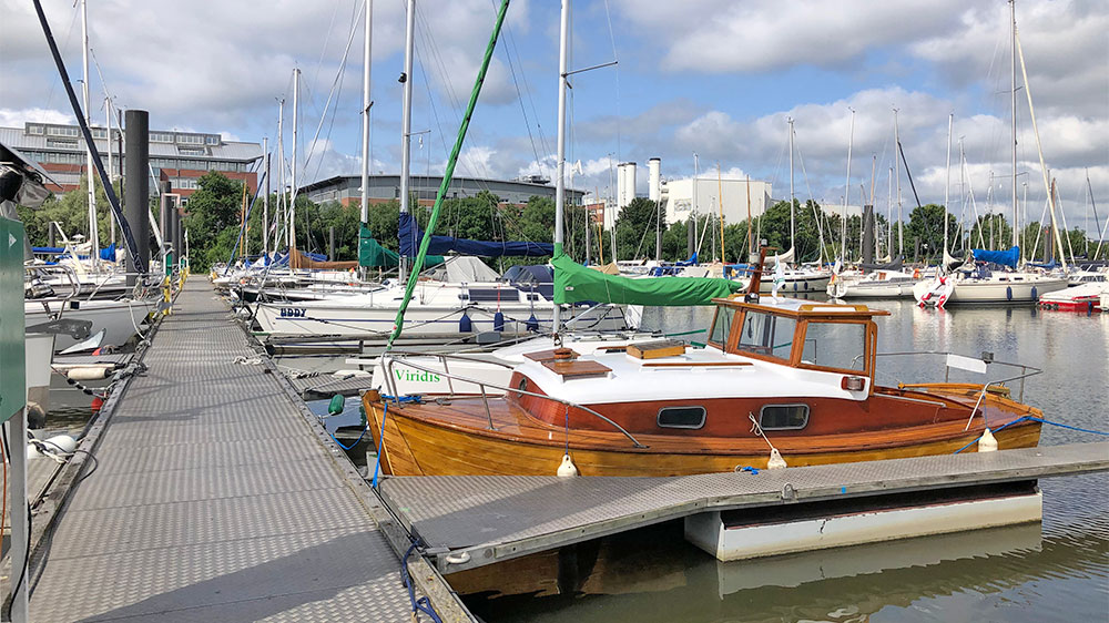 blauwasser_marina_deutschland_elbe_rueschkanal_tus