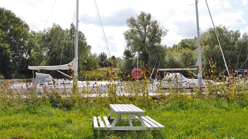 blauwasser_marina_deutschland_elbe_stadersand_picknick