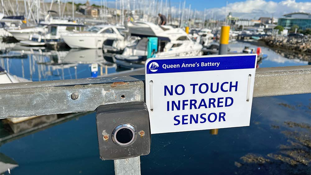 blauwasser_marina_england_plymouth_schalter