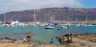 Hafen/Marina Caleta del Sebo (La Graciosa/Kanaren)