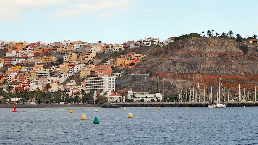 blauwasser_marina_kanaren_la_gomera_einfahrt_aussen