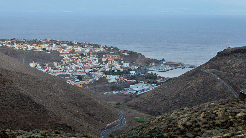blauwasser_marina_kanaren_la_gomera_einfahrt_marina