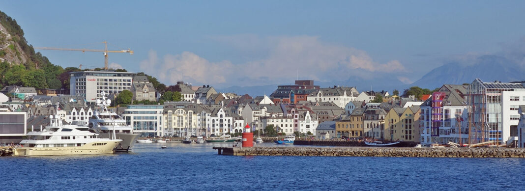 blauwasser_marina_norwegen_alesund_header