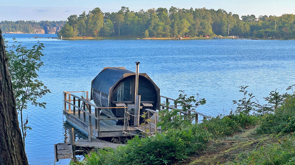 blauwasser_marina_schweden_ostkueste_norrviken_fasssauna