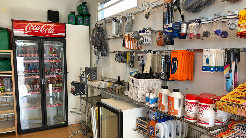 blauwasser_marina_schweden_ostschaeren_nynaeshamn_tankshop