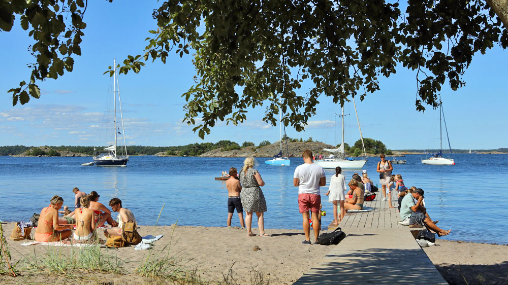 blauwasser_marina_schweden_ostschaeren_sandhamn_strand