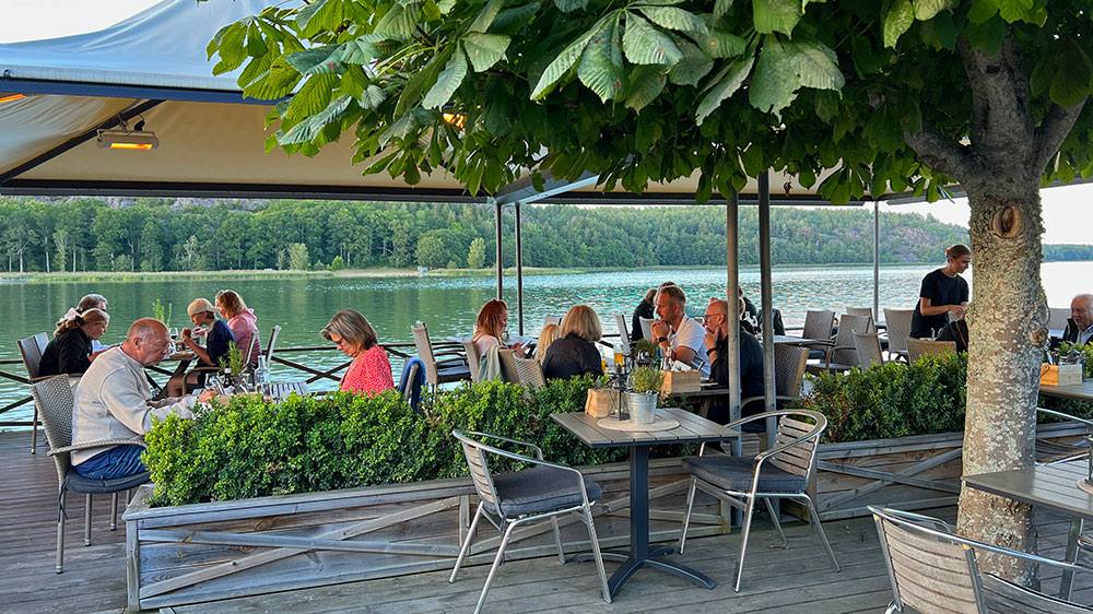 blauwasser_marina_schweden_ostschaeren_stegeborg_restaurant