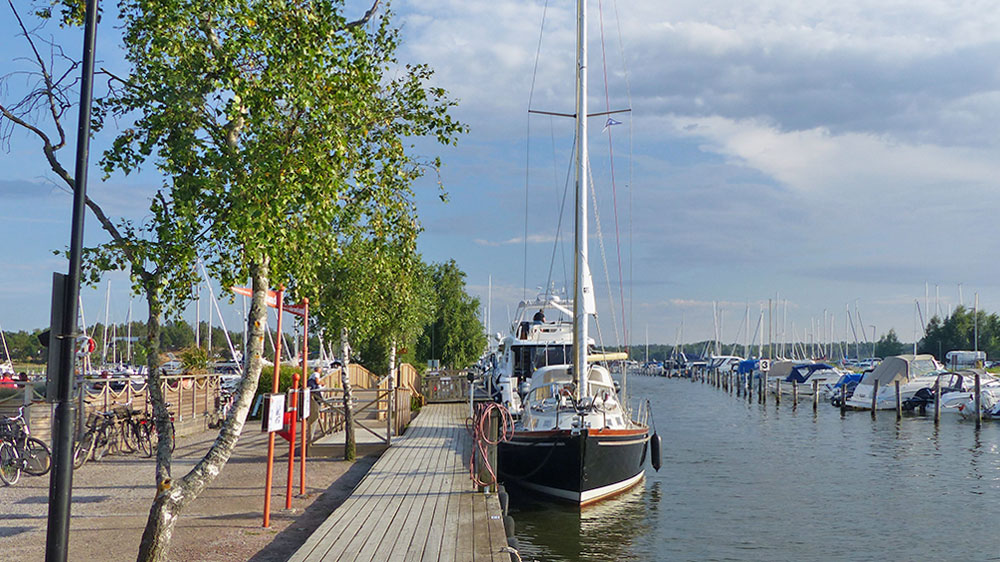 blauwasser_marina_schweden_trosa_laengsseits