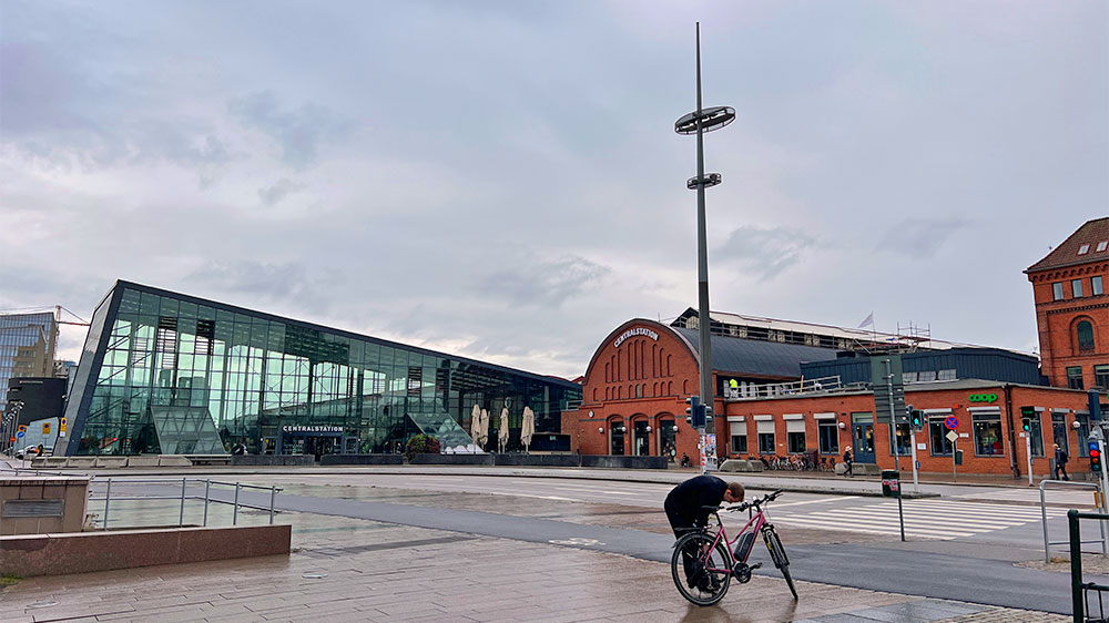 blauwasser_marina_schweden_westkueste_malmoe_bahnhof