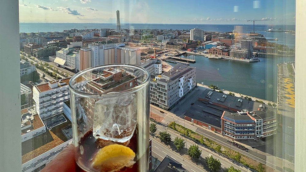 blauwasser_marina_schweden_westkueste_malmoe_skybar