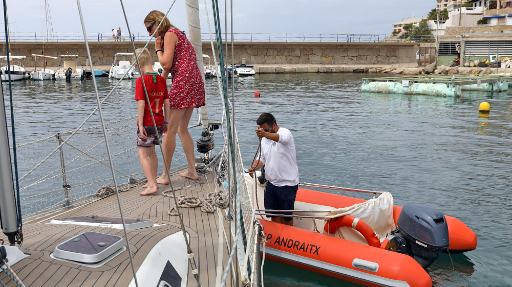 blauwasser_marina_spanien_balearen_andratx_festmachen_boje