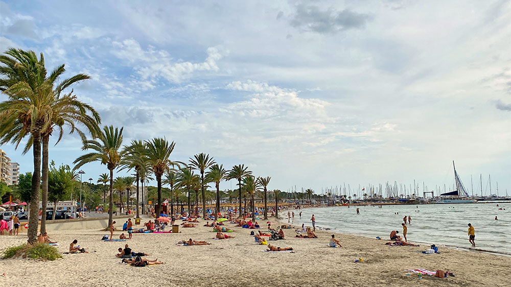 blauwasser_marina_spanien_balearen_arenal_strand